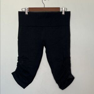 Lululemon In The Flow Crop Leggings Black Women’s Size Small/Medium (Estimated)